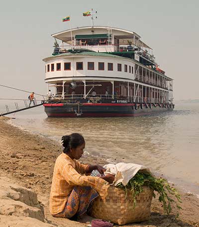 2-Pandaw-on-the-Irrawaddy-River.jpg