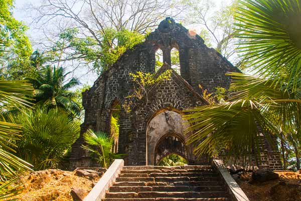 Abandoned church on Ross Island