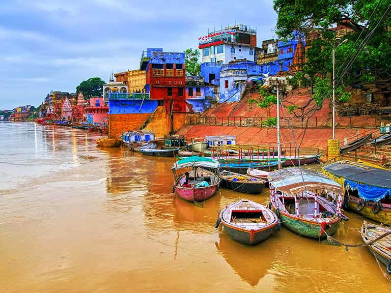 Upper Ganges River 
Cruises