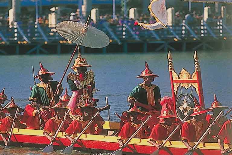 Burmese MInister on his barge (reenacted today)