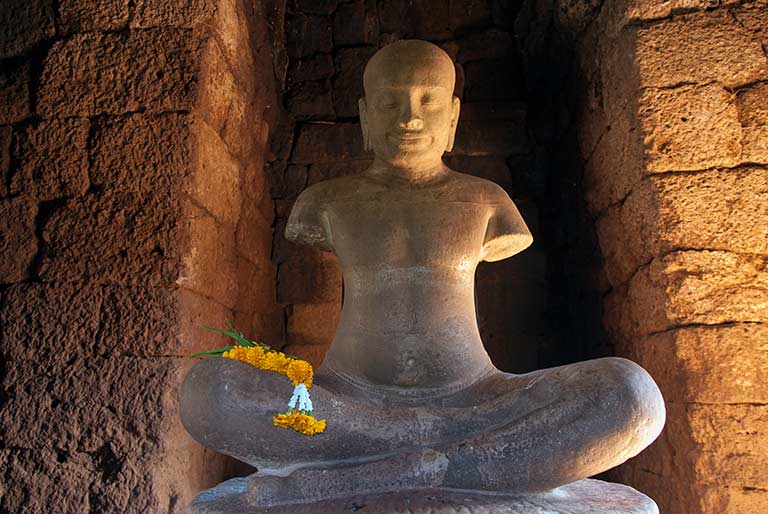 Jayavarman VII statue