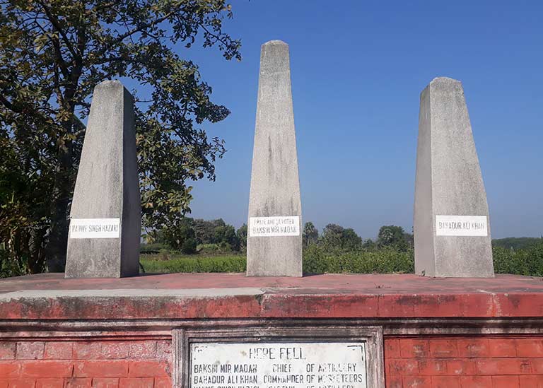 Obelisks of Mirmadan Plassey