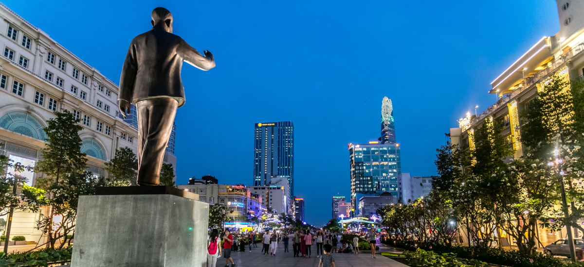 Pandaw sails into Central Saigon