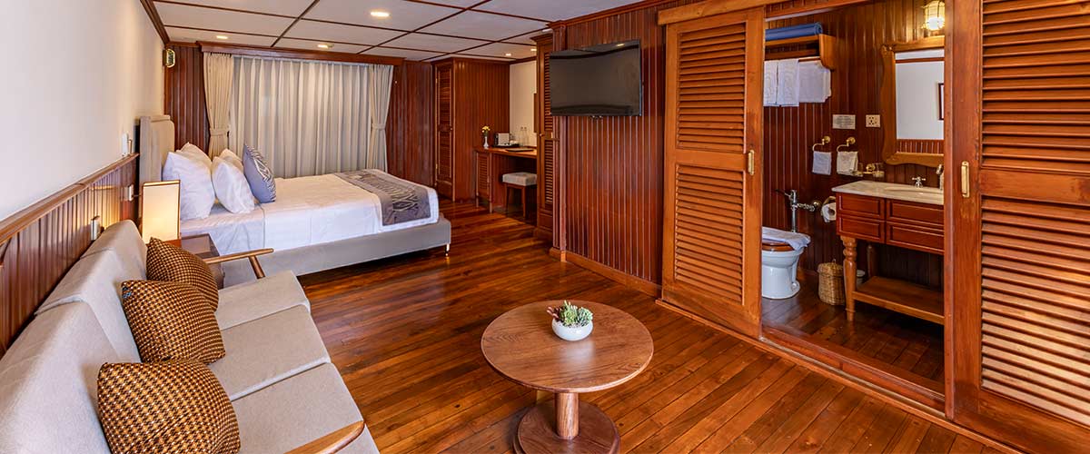 Family river cruises in Asia on the Irrawaddy River and Mekong River