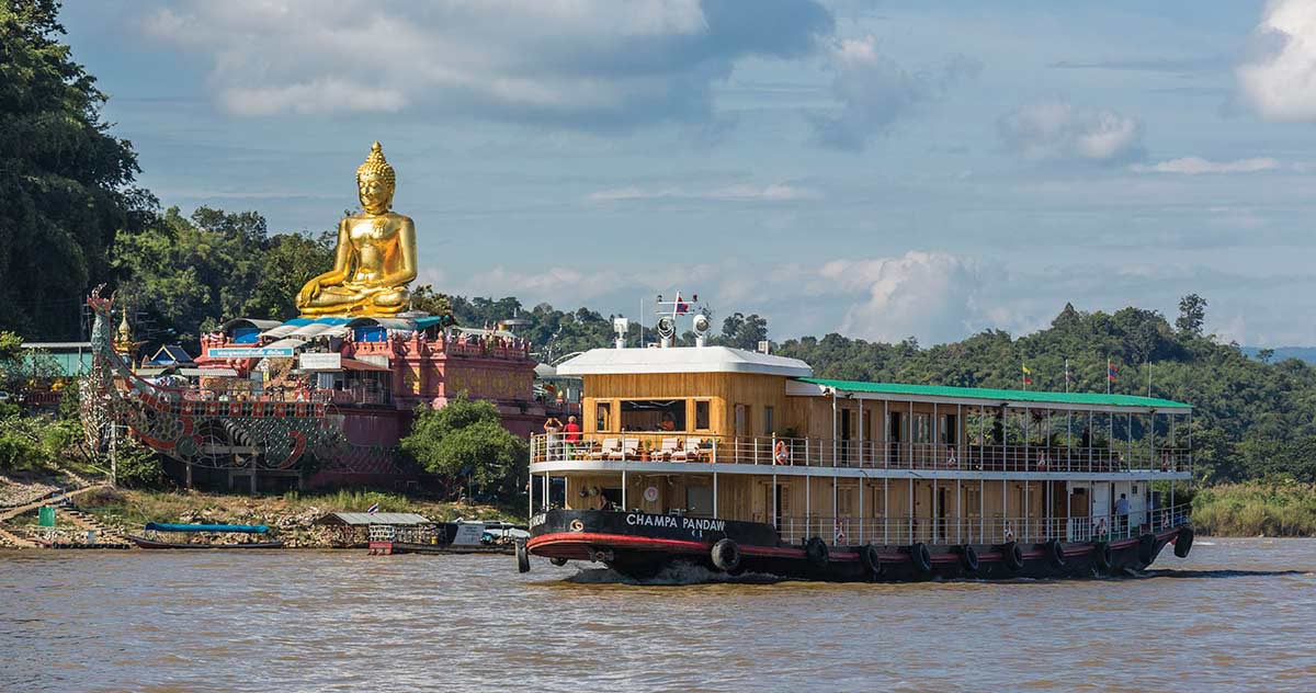 RV Champa Pandaw at Chiang Saen