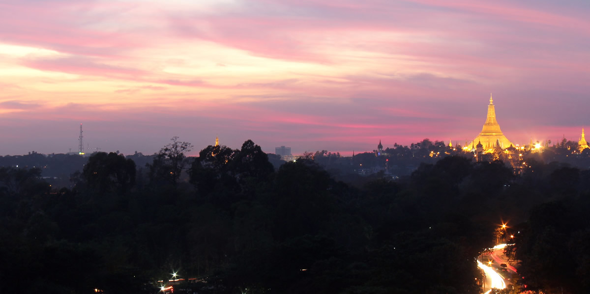 Shwedagon Pagoda at sunset