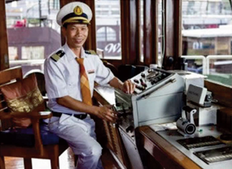 Nguyen Ngoc Thu, Captain
